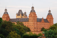 Estudia a Aschaffenburg