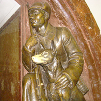 La estatua del perro del metro